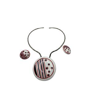 Retro Striped Button Pin & Earrings Set with silver neck ring